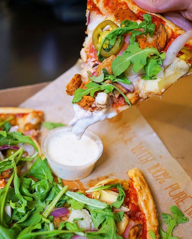 Blaze Pizza Menu Prices 2022 Salads, Desserts, Menu price in PDF